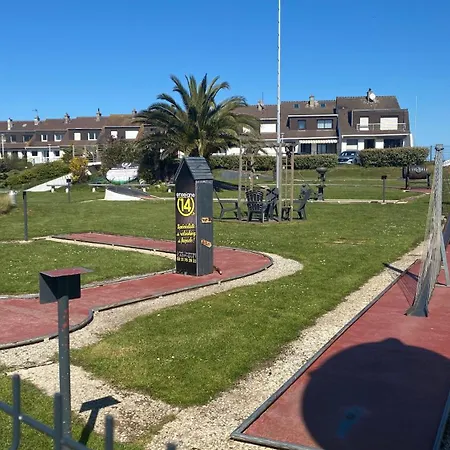 Les Jardins De F3 بيت للعطل