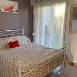 Les Jardins De F3 בית נופש קורסיי-סור-מר