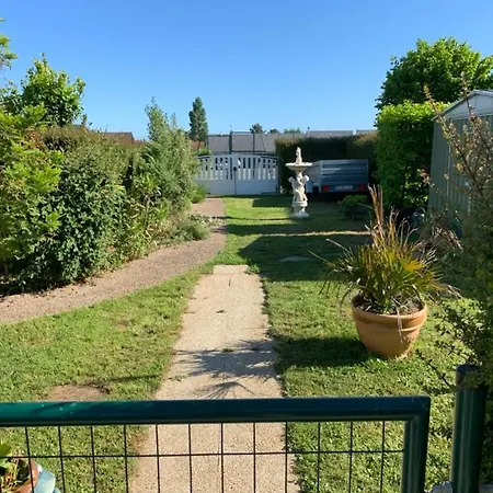 Les Jardins De F3 Feriehus
