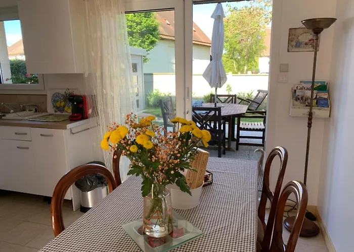 Les Jardins De F3 * كورسول-سور-مار